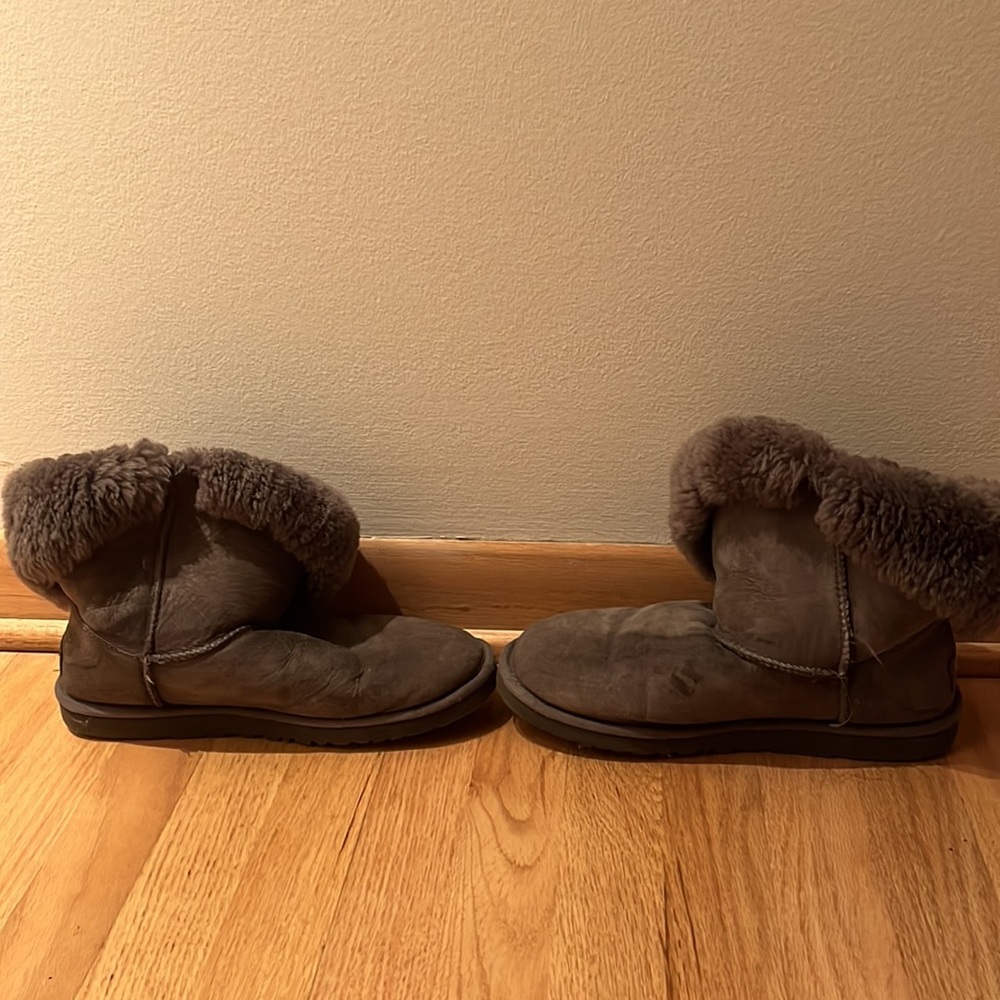 Bailey Button Ugg’s - image 4